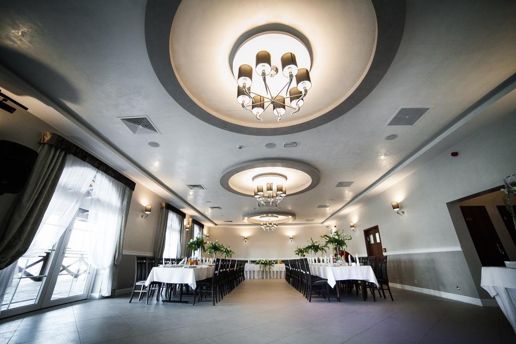 Hotel Stara Gorzelnia Lichen Stary Exterior photo